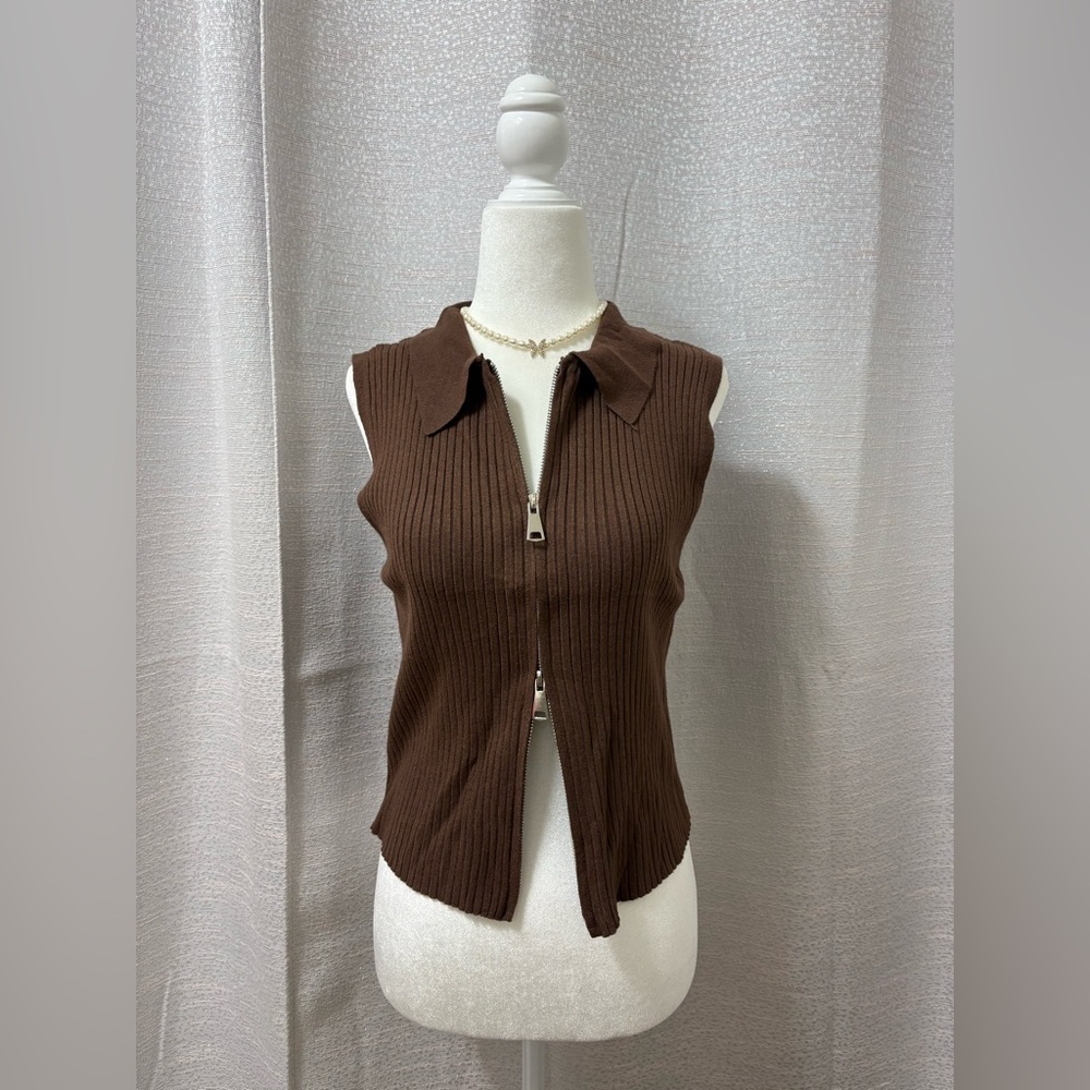 Y2k Women’s Jon & Anna Brown Ribbed Sleeveless Zip-Front Top Size Small, 90s - Picture 7 of 8
